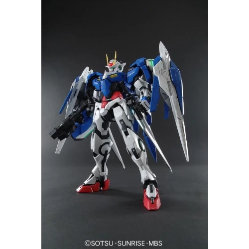 BANDAI PG 1/60 GN-0000+GNR-010 00 RAISER