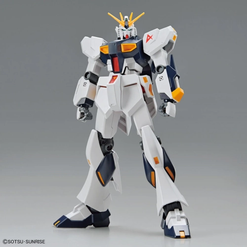 BANDAI EG 1/144 RX-93 NU GUNDAM