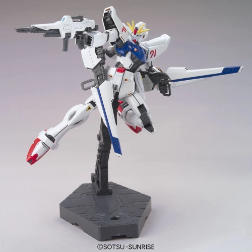 BANDAI HGUC 1/144 F91 GUNDAM
