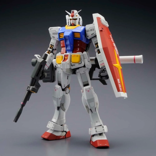 BANDAI MG 1/100 GUNDAM RX-78-2 VER.3.0 BANDAI MG 1/100 GUNDAM RX-78-2 VER.3.0