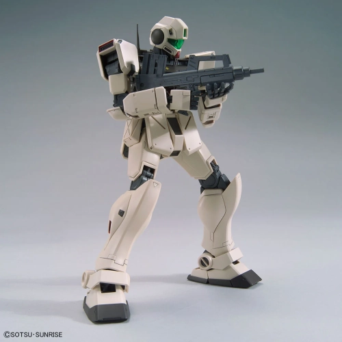 BANDAI MG 1/100 RGM-79G GM COMMAND COLONY TYPE