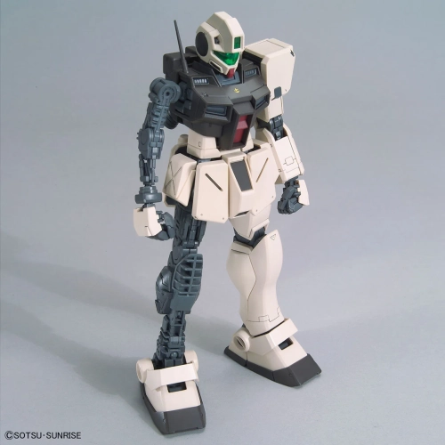 BANDAI MG 1/100 RGM-79G GM COMMAND COLONY TYPE
