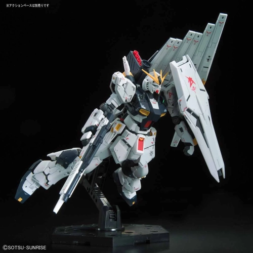 BANDAI RG 1/144 RX-93 NU GUNDAM