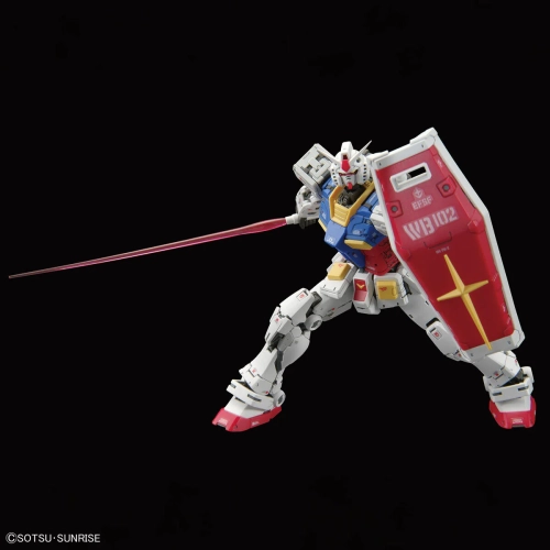 BANDAI RG 1/144 RX-78-2 GUNDAM VER 2.0 BANDAI RG 1/144 RX-78-2 GUNDAM VER 2.0